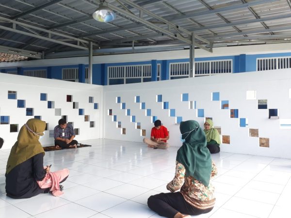 Tadarus & Kultum: Diam yang Penuh Hikmah