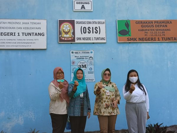 Kunjungan Ibu Uswatun Hasanah, M.Pd., ke SMKN Satu Atap Tuntang