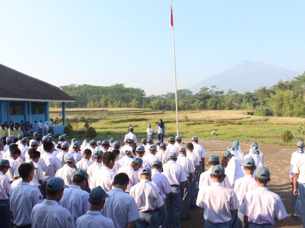 Dirgahayu RI: Pulih Lebih Cepat, Bangkit Lebih Kuat