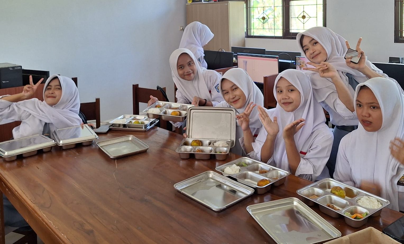 Program MBG SMKN 1 Tuntang Program MBG SMKN 1 Tuntang